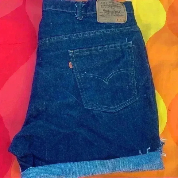 VTG Levis Orange Tab Women’s Cut Off Shorts Size Size 40” Made USA. - Picture 2 of 11